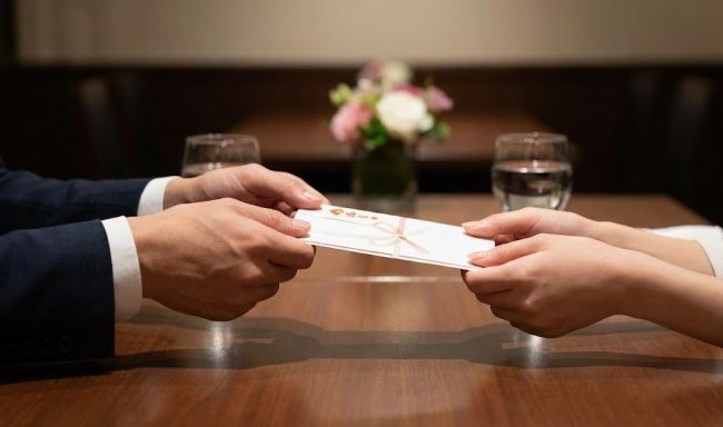 パパ活でいくら払うと安全？マナーと方法