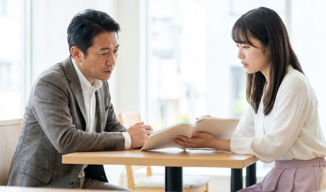 支援の理由を問う男性の深層心理と罪悪感の昇華